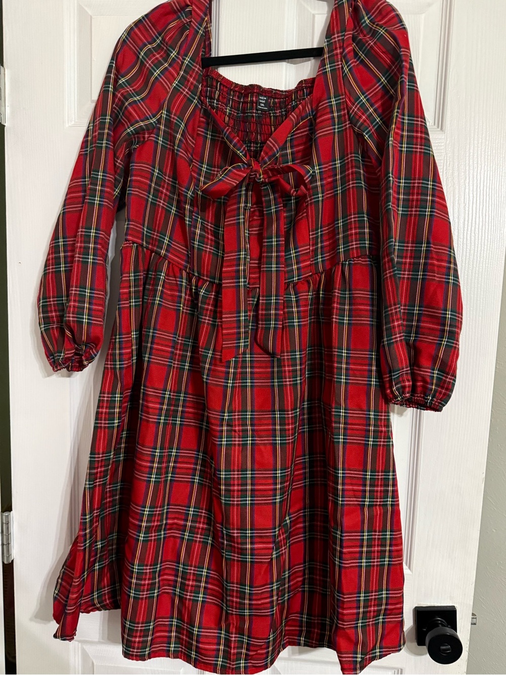 Women’s Red Plaid Tie-Neck Holiday Dress